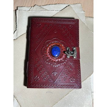 Блокнот из кожи с одним камнем